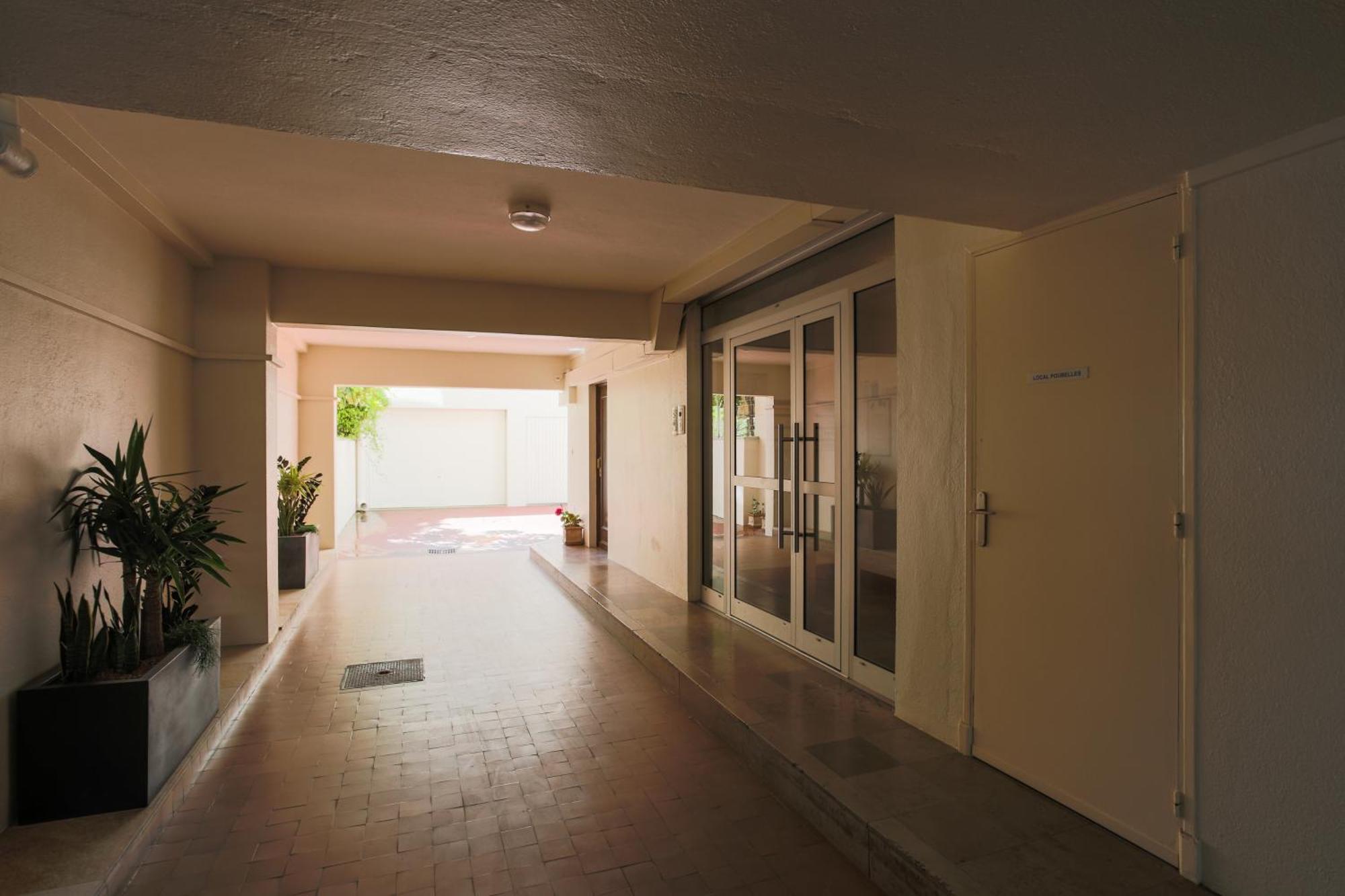 Appartamento Le Petit Magellan Cannes Esterno foto